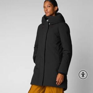Women's Hooded Nellie Parka in Black